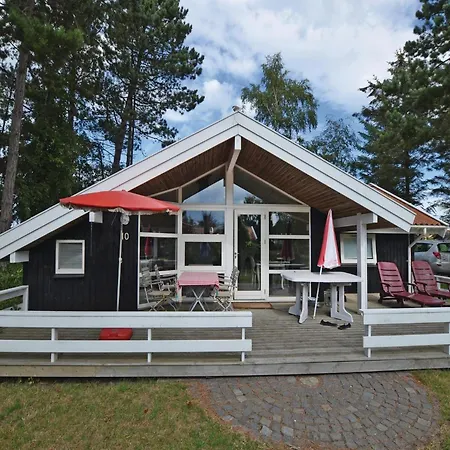 펜션 Holiday Home Otterup With Sauna 303 *